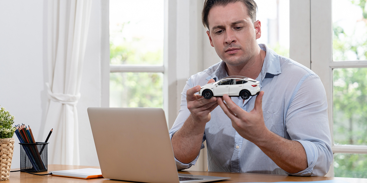 Hausse injustifiée d&rsquo;assurance auto : droits et recours