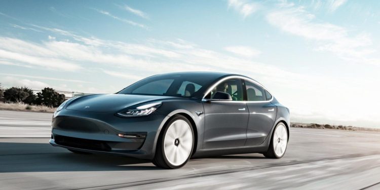 découvrez les opportunités d'investir dans tesla en 2025. analyse des tendances du marché, prévisions de croissance et conseils pour maximiser votre retour sur investissement dans le leader de l'électromobilité.