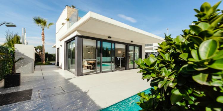 découvrez comment maximiser votre rendement grâce à l'investissement immobilier de prestige avec kretz. profitez d'opportunités uniques sur le marché du luxe et assurez-vous des retours sur investissement exceptionnels.