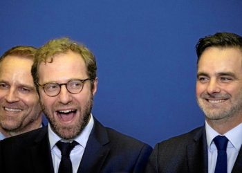 découvrez le rôle clé de bercy dans le secteur immobilier, de la régulation des marchés aux politiques fiscales. analyse des initiatives et des impacts sur le développement urbain en france.