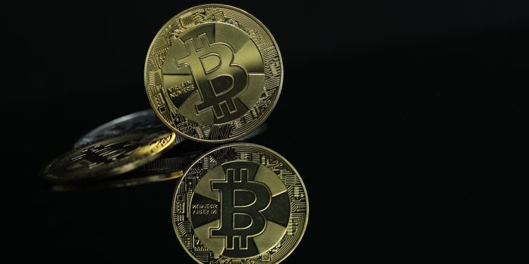 Agression d’un expert en cryptomonnaie au sein d’un prestigieux palace parisien