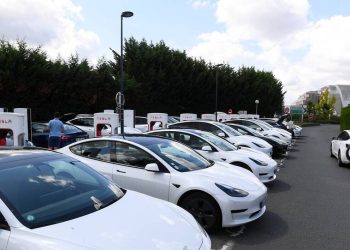 Des stations de recharge pour Tesla désormais accessibles sur l’aire d’autoroute d’Angers