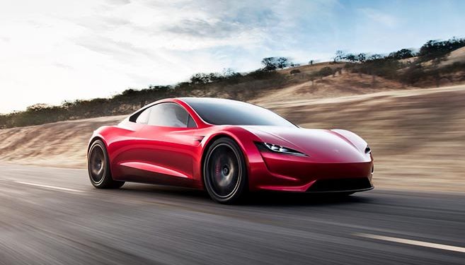 Tesla poursuit le développement de la Roadster avec une technologie d’accélération révolutionnaire